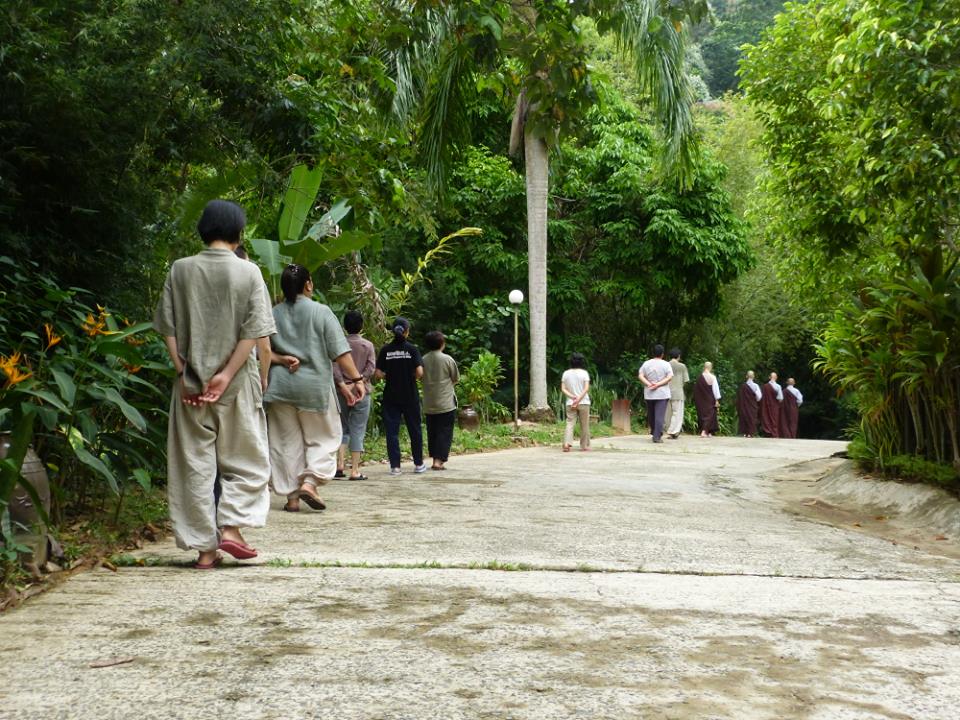 10556388_720098118036649_310704133587421068_n