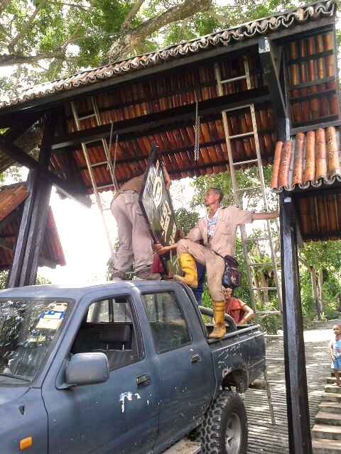 20140809（星期六）接下來，就是上掛這「沙門樂住」的牌碑了。