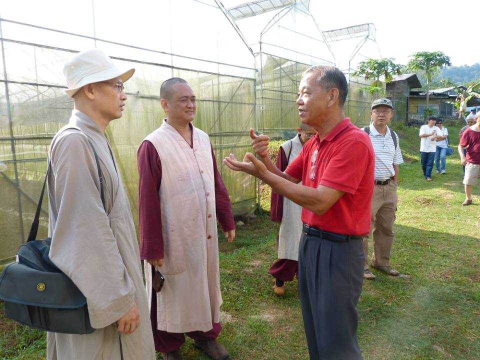 13917_734592483253879_1132945929087684076_n