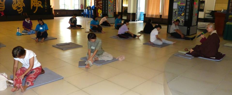 20140622禪一：初學者學習調身體。