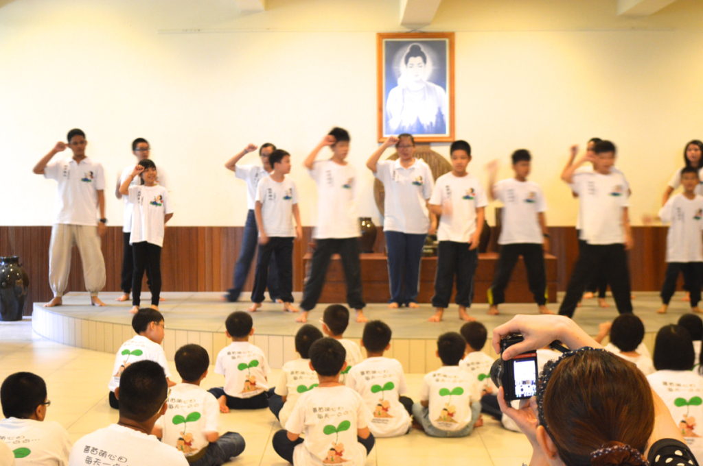 20141019大班孩子們呈現「我相信」手語歌曲。