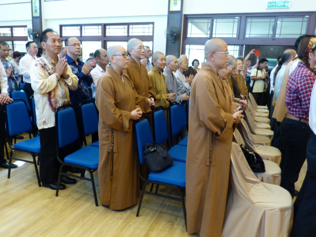 20141123於「彌陀殿綜合大樓」佛像開光誦經儀式進行一幕。