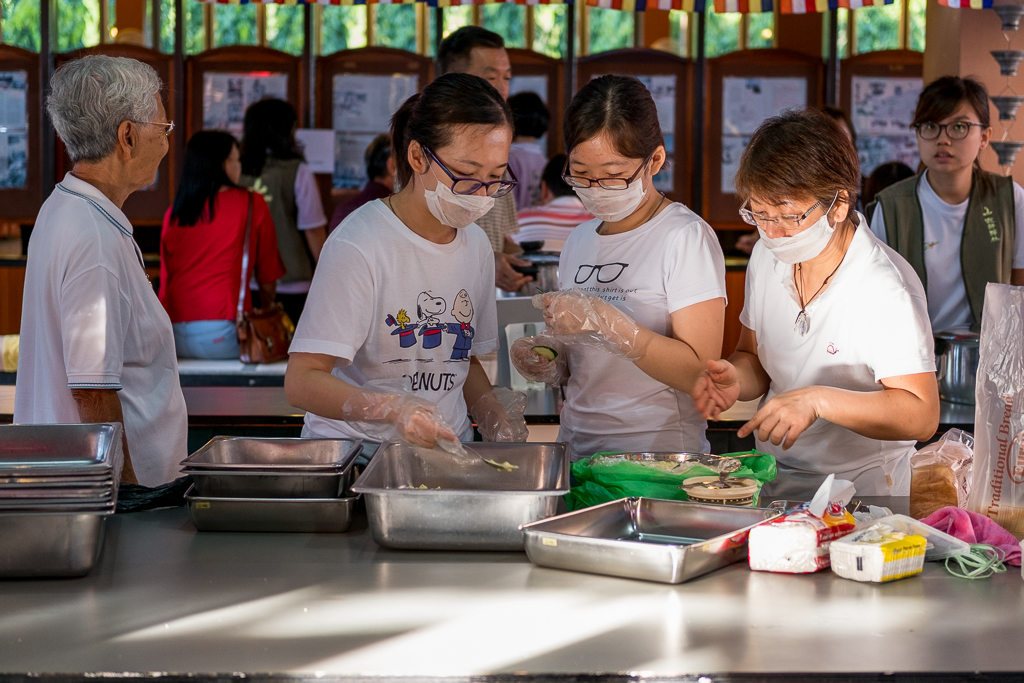 20160521 發心贊助的美食閣閣主 [陳潮龍攝]
