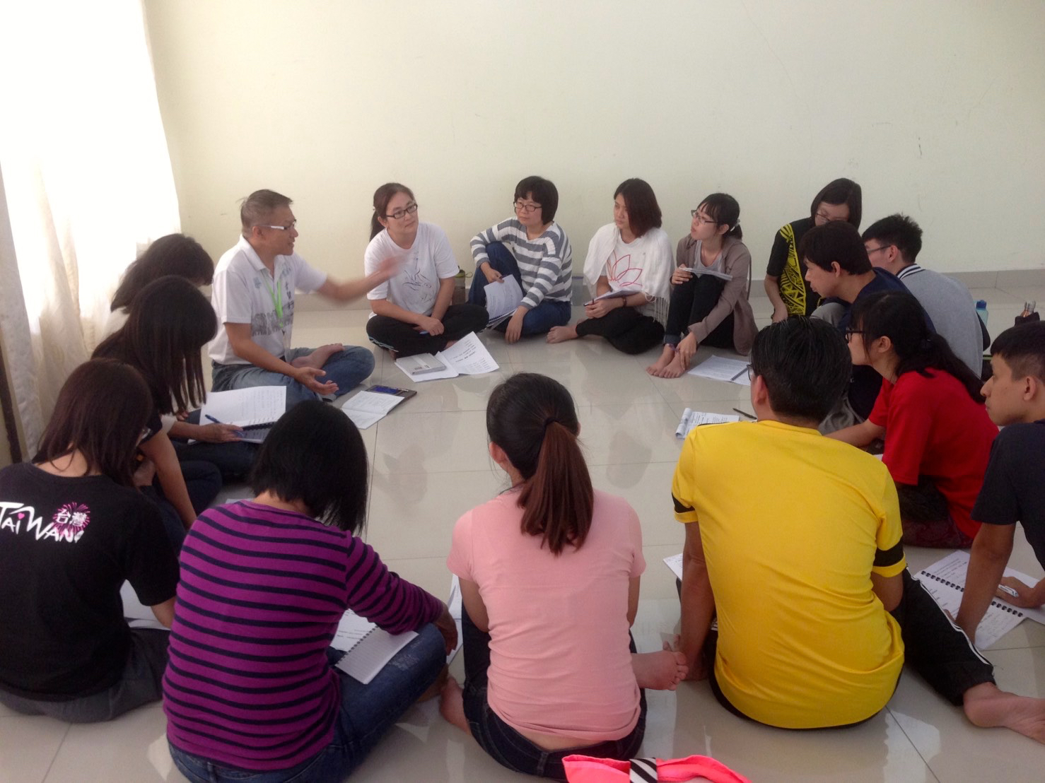 分組討論一幕。