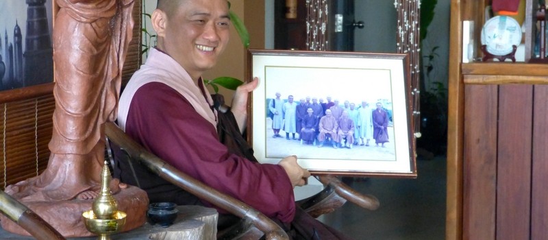 20131228十五週年慶住持開示:「青山依舊在,幾度夕陽紅。」