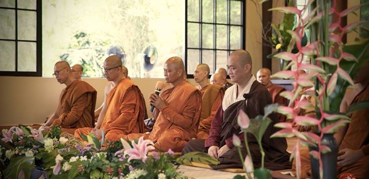 2015年「解夏供僧、孝親報恩大法會」開示_PhraKhruaRanthamMakhun大長老開示