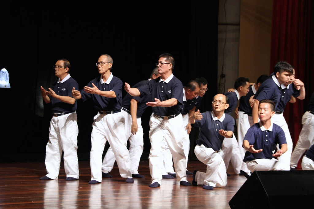 20150111「慈濟歲末祝福」演出一幕。