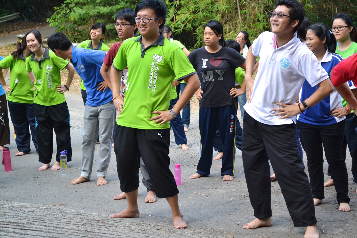 20150411佛法run之前先做暖身運動。