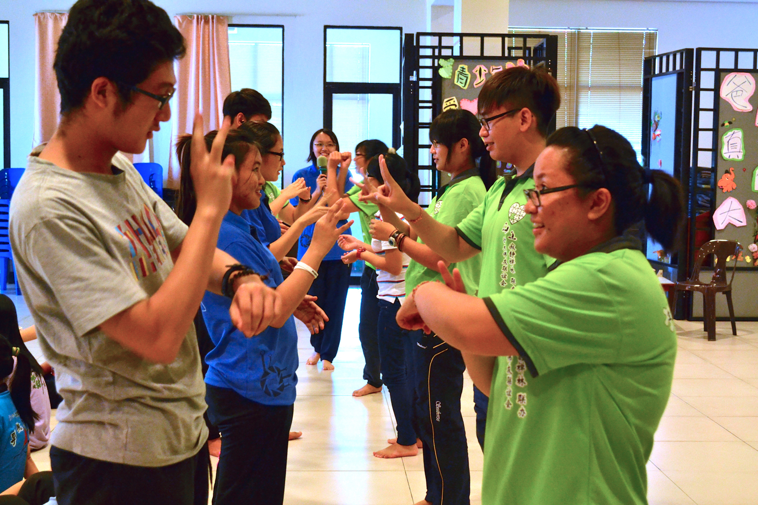 20150411 午餐後的團康活動。